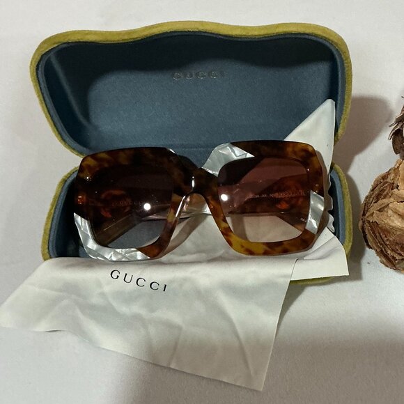 ? GUCCI Sunglasses – Mia Model | Timeless Elegance ? main image 9